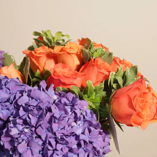 Sucre de Nada La Vie en Rose Cake | Flowers Bouquet