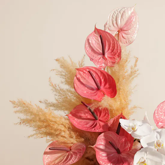 Royal Glow Flowers Vase