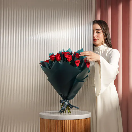 Moon’s Crown Roses Favours