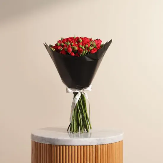 Majestic Red Bouquet | 25 Flowers