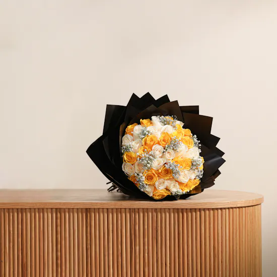 Golden Elegance Flowers Bouquet