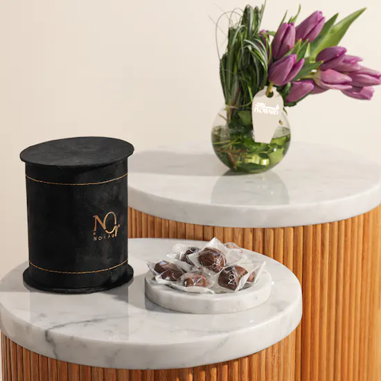 Nor Noyau Luxury Chocolates Box | Tulips Vase