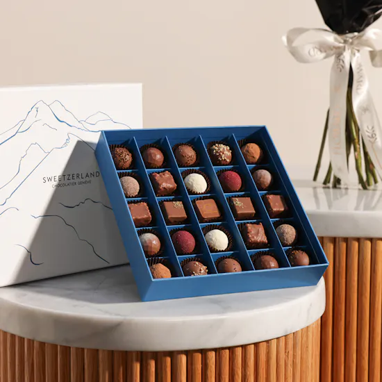 Sweetzerland Elegant Chocolate Box | Shinny Flowers Bouquet