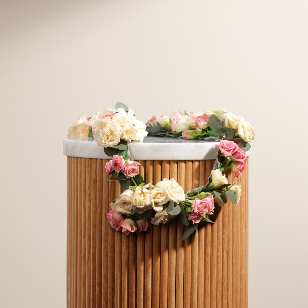 عقد أزهار التخرج المشرق