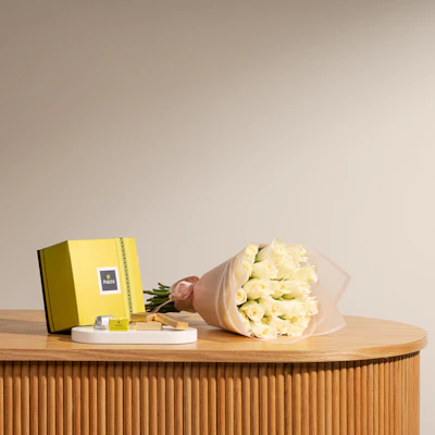 Patchi Chocolates Box | White Roses Patchi Chocolates Box | White Roses