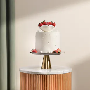 Floward Strawberry Cake