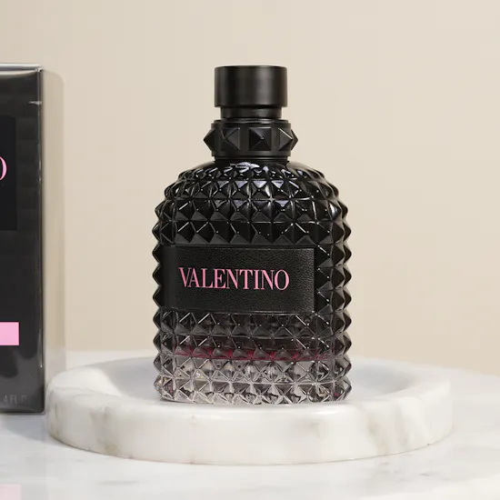 عطر فالنتينو أومو بورن إن روما إنتنس أو دو بارفيوم للرجال من فالنتينو | 100 مل