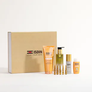 Isdin My Magic Glow Women's Skincare Gift Set Isdin My Magic Glow Women's Skincare Gift Set