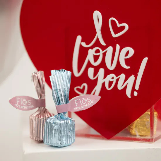 Flos Valentine Chocolate | Red Roses
