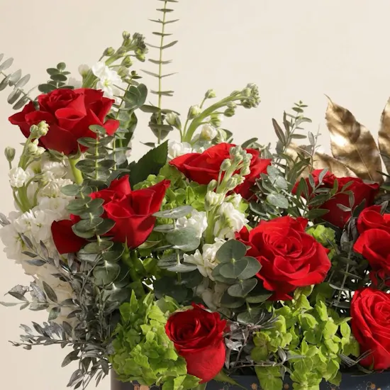 Eternal Contrast Garden Flower Box