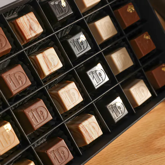 Le Doré Medium Chocolate Gift Box | Charming Flowers Bouquet