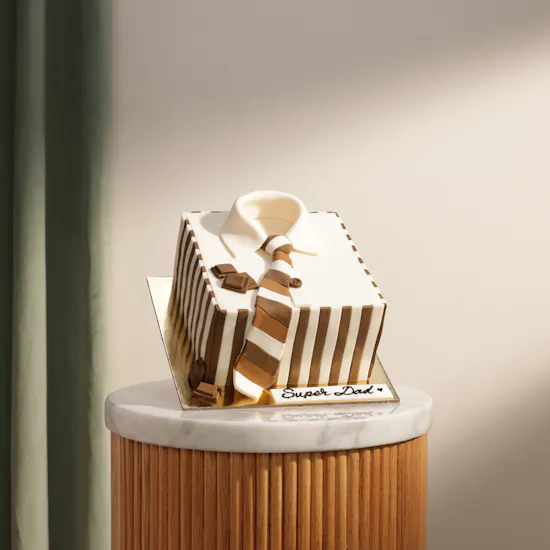Floward Super Dad Cake