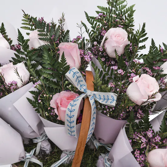 Soft Flower Favors Basket