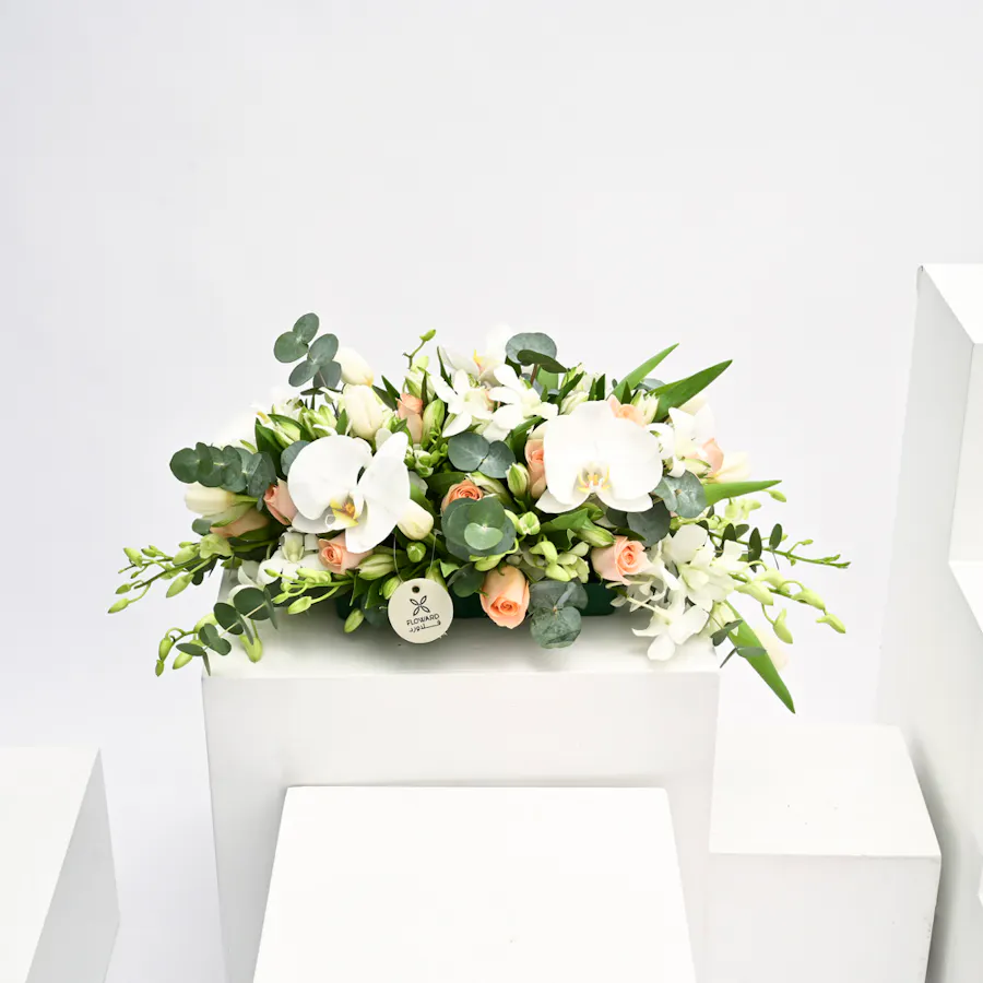 Top Table Delicate Blooms 1