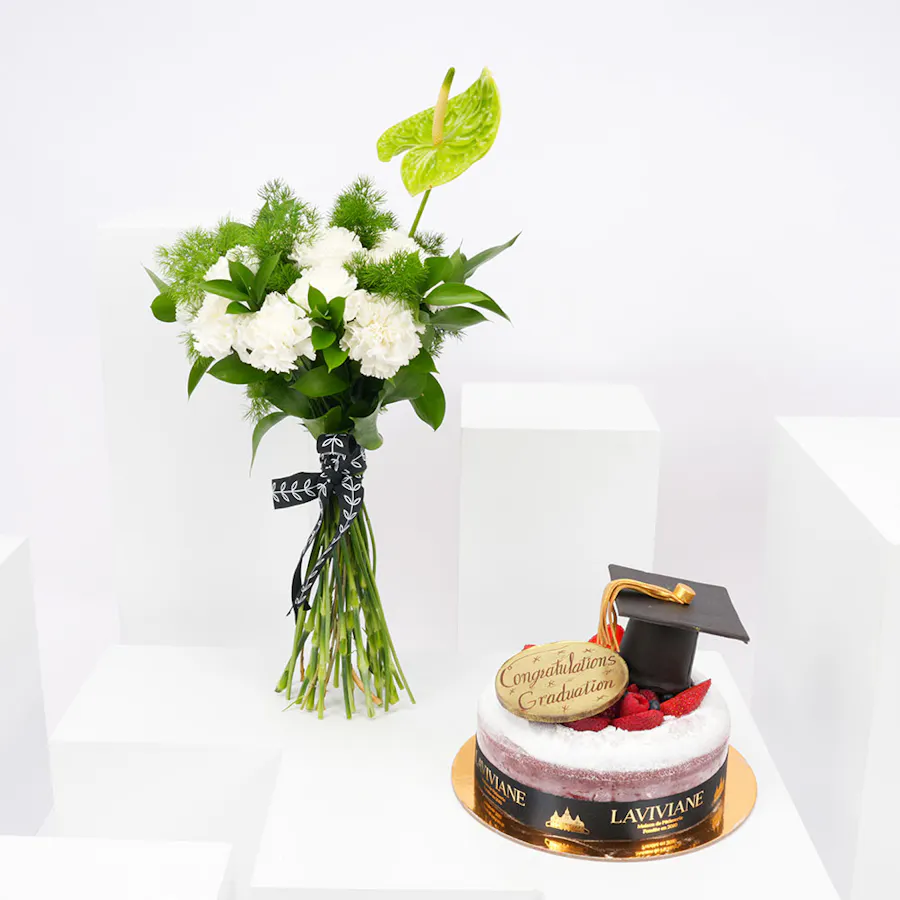 Laviviane Red Velvet Graduation Cake | White Carnation 2
