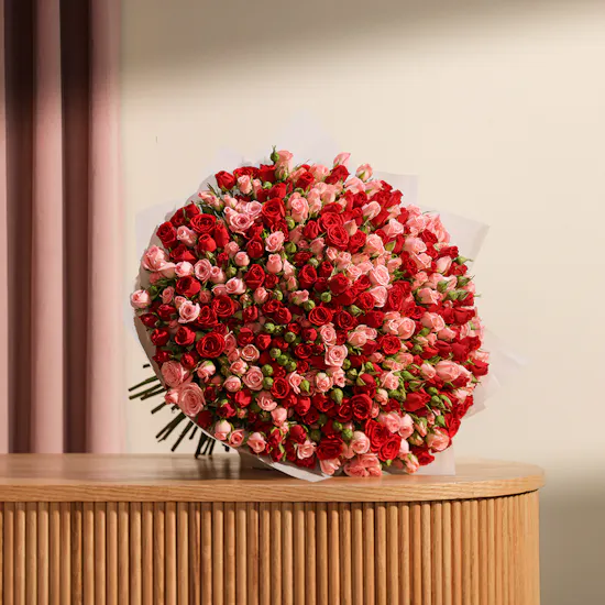 Majestic Harmony Blend Flowers Bouquet