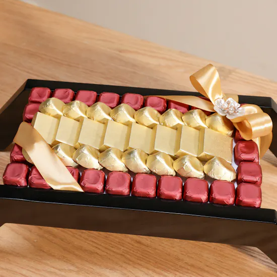 Floward Chocolate Wooden Stand | 50 Pieces