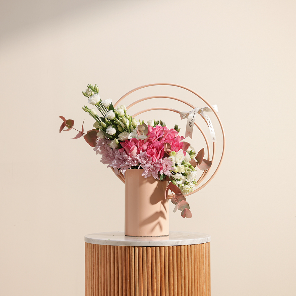 مزهرية الانسجام الزهري