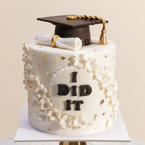 Floward I Did It Graduation Cake