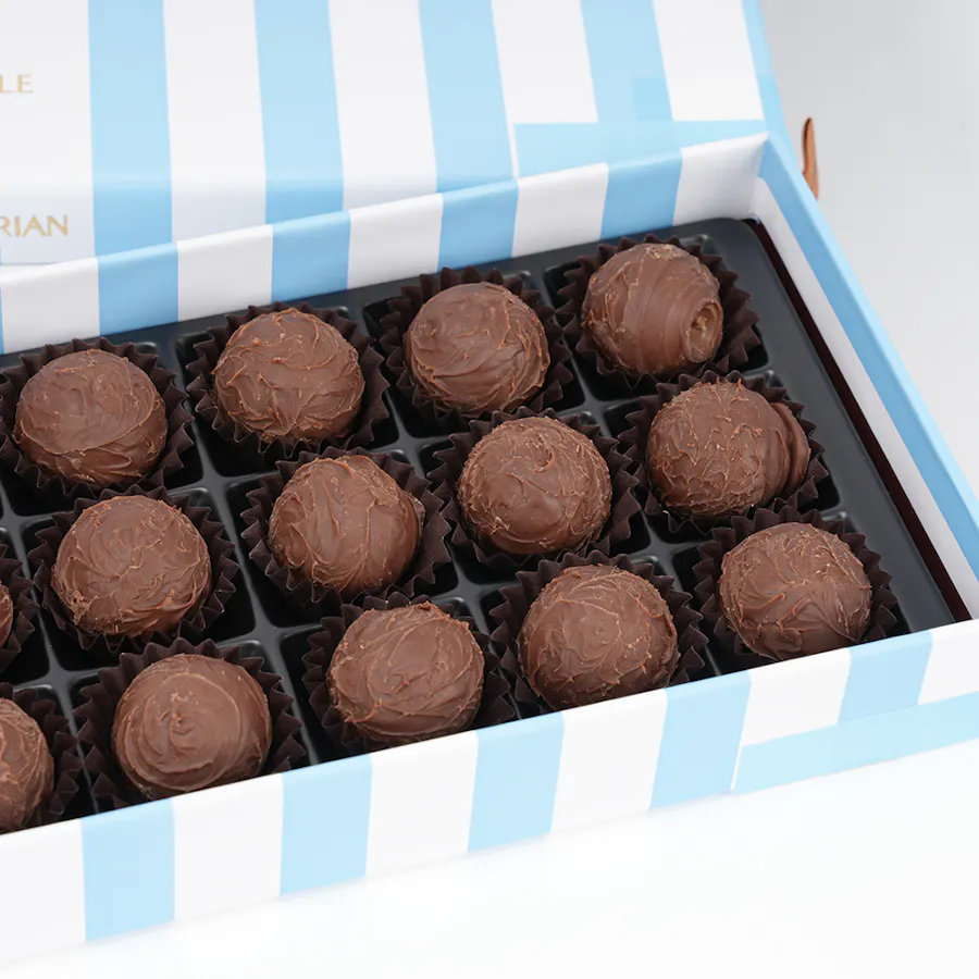Hanoverian Truffle Chocolate | Baby Roses 5