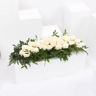 Top Table Flowers Arrangement
