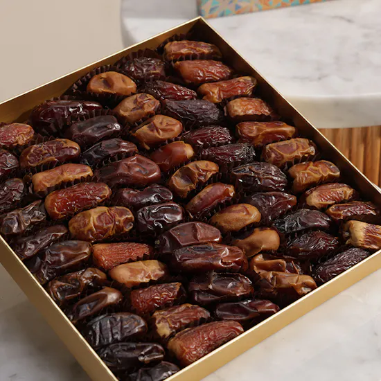 Bateel Samaa Plain Dates Box