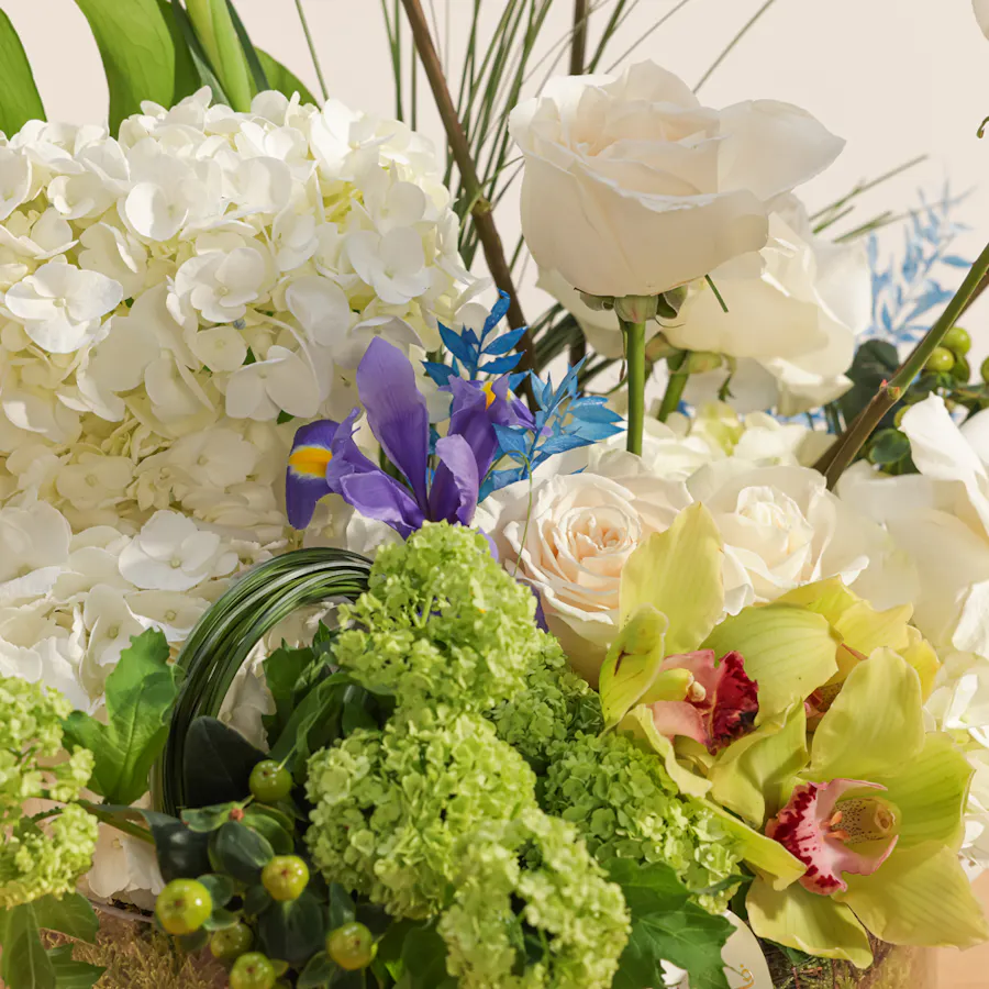 Azure Serenity Flower Vase 3