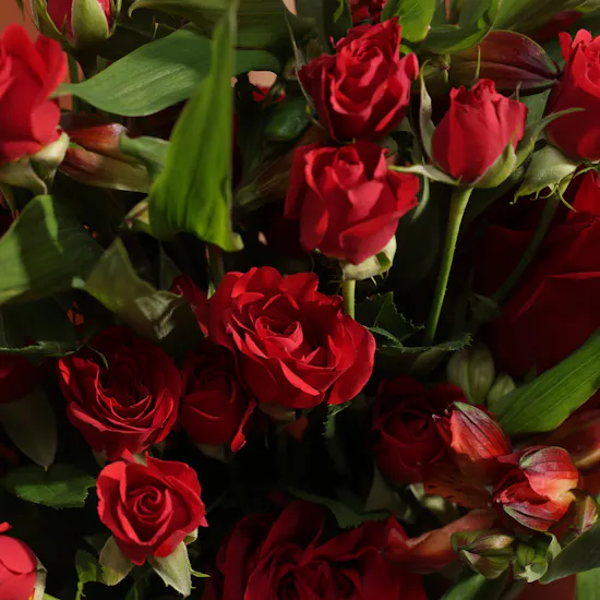 Royal Aura Flower Bouquet