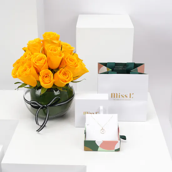 Miss L by L'azurde Pisces Zodiac Necklace | Yellow Roses