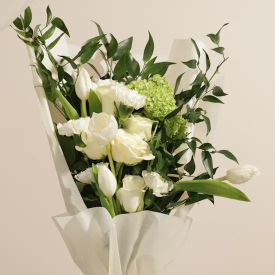 Floward Birthday Red Velvet Cake | Shinny Flowers Bouquet with Elegant Balloon Set