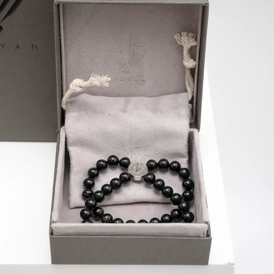 Zayan Black Coral Bracelet wi Silver | Sunny Bouquet  2