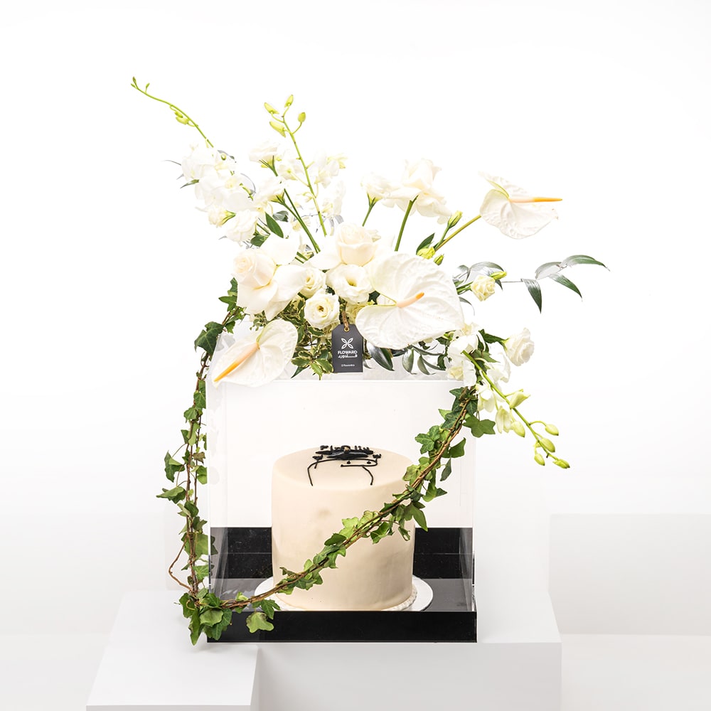 Floward Graduation Cake | White Purity Flowers 