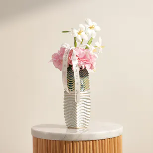 Dreamy Happiness Flower Vase