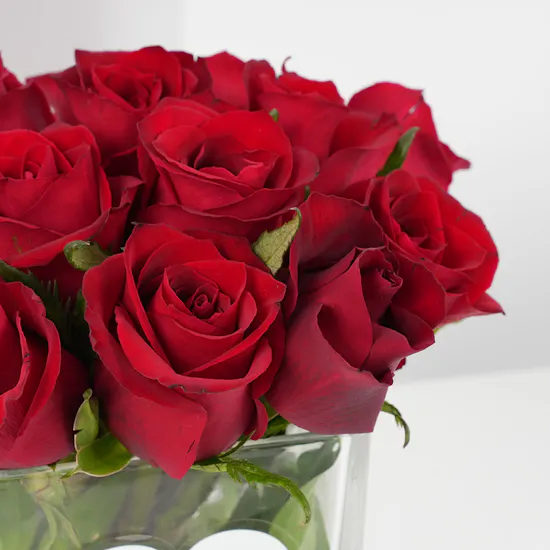 Miss L Heart Bracelet | Ti Amo Roses
