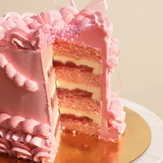 Sweet Atelier Pink Heart Cake