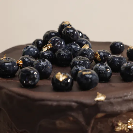 Floward Chocolate Blueberry Birthday Cake