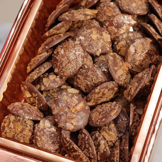 Fahda Crispy Solo Milky Chocolate Box