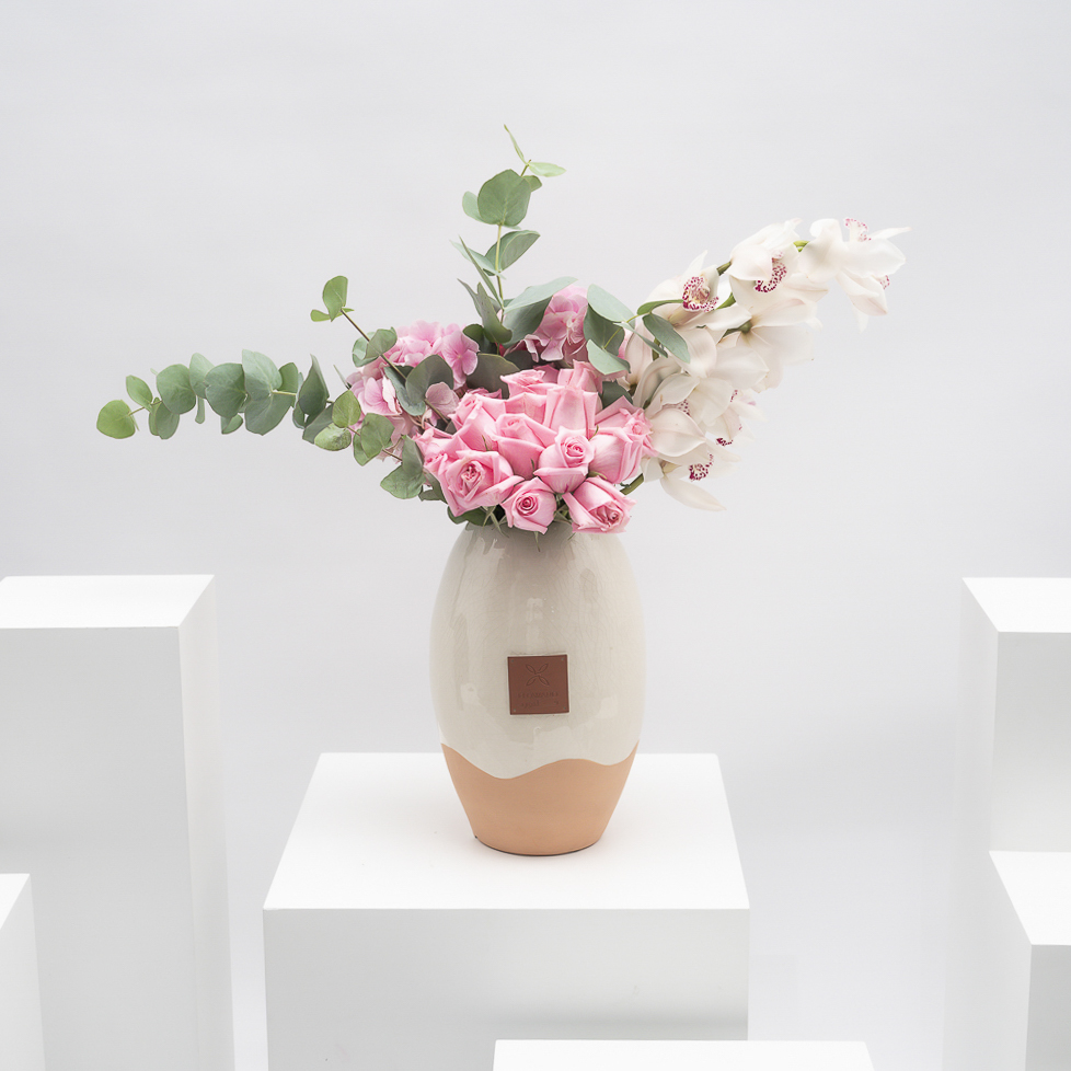 مزهرية الجمال الناعم