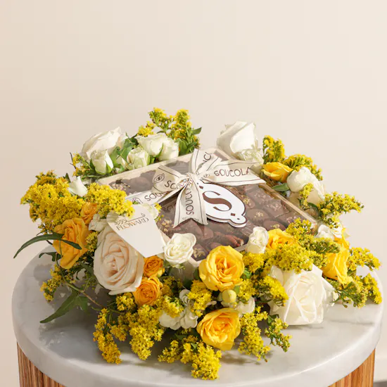 Soucolat Classic Chocolate Wood Tray | Cheerful Flowers