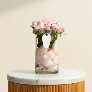 Soft Pinkish Roses Vase Soft Pinkish Roses Vase