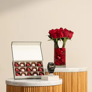 Midnight Gold Moments Gift Set | Love Flower Vase Midnight Gold Moments Gift Set | Love Flower Vase