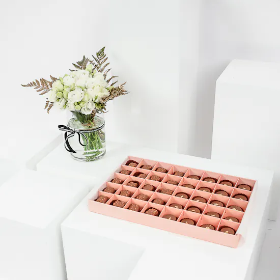Floward Medium Mixed Chocolate Box | Delicate Blooms Vase