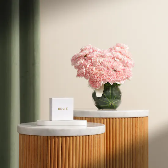 Miss L’ by L’azurde Gold Necklace | Regal Blossom Flower Vase
