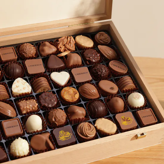 Läderach Extra Large Praline Chocolate Wooden Box | Elegant Flower Vase