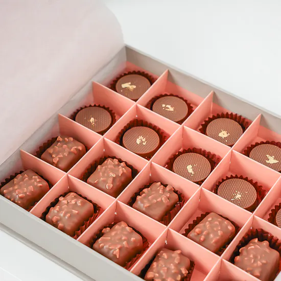 Floward Small Mixed Chocolate Box | White Roses Vase