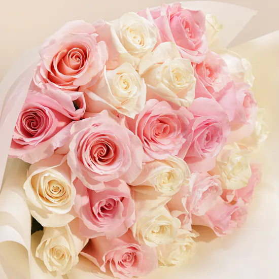 Blissful Roses Bouquet