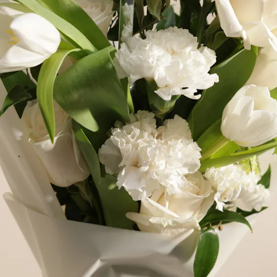 Pure White Birthday Glow Bouquet