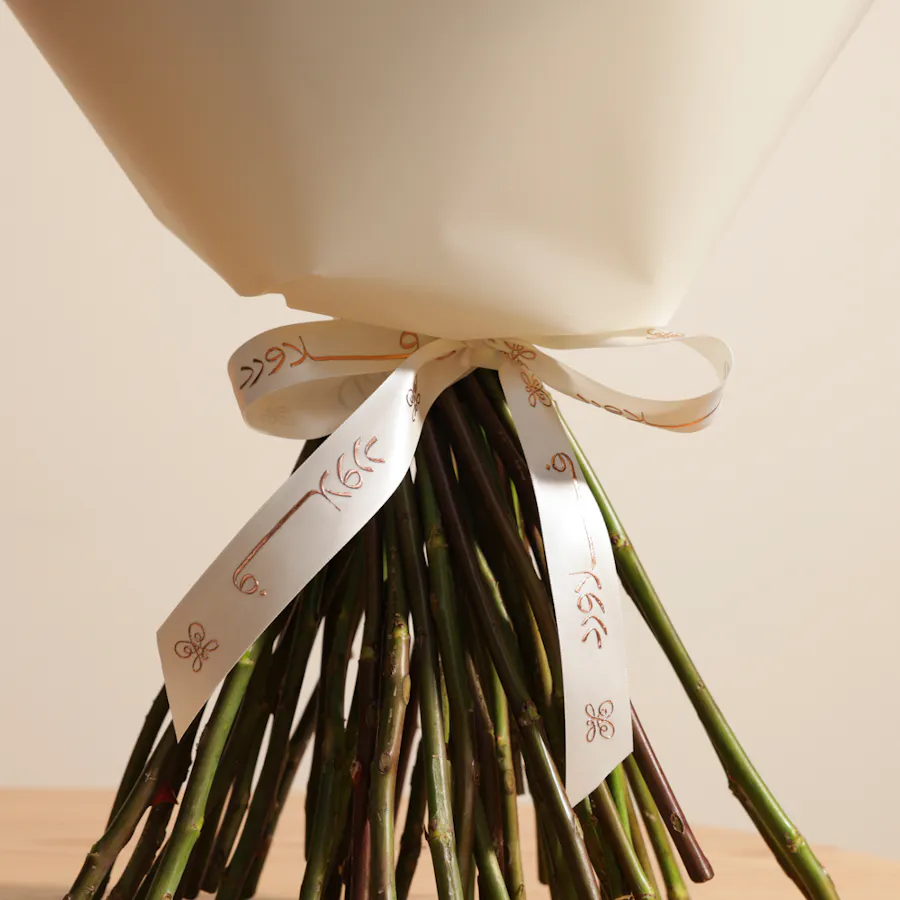 Charming Fuchsia Roses Bouquet 3