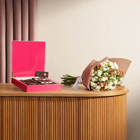 Bateel Pink Chocolate Box | Rose Bouquet