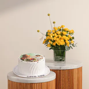 December Cake Personalized Photo White Cream Cake | Shinny Flowers 
